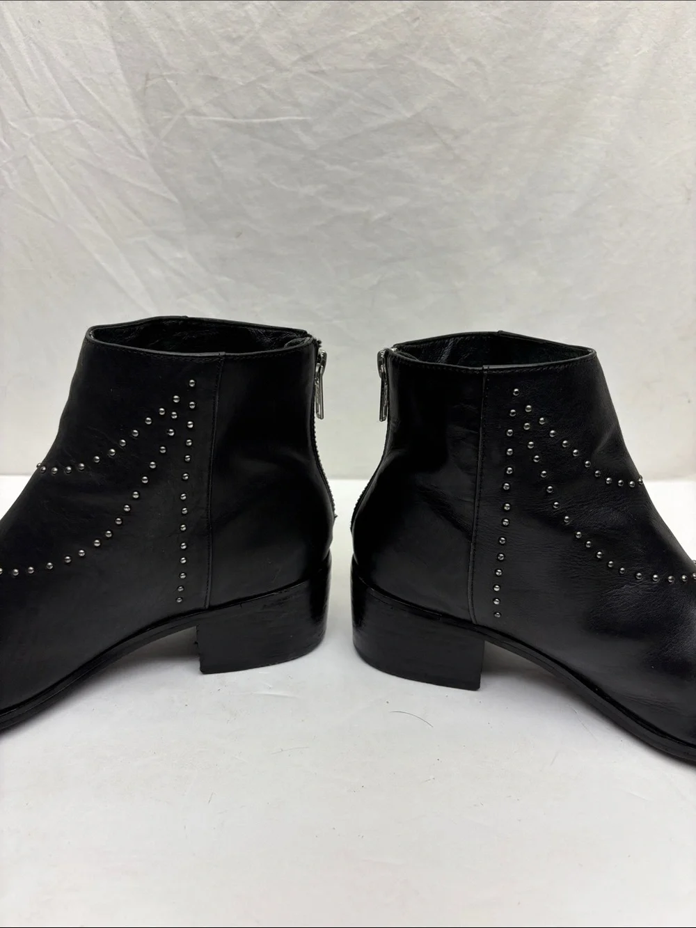 Greyci+Y studded leather ankle boots, SZ 6, box 75